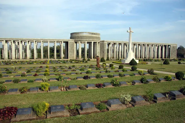 The Taukyan Cemetery